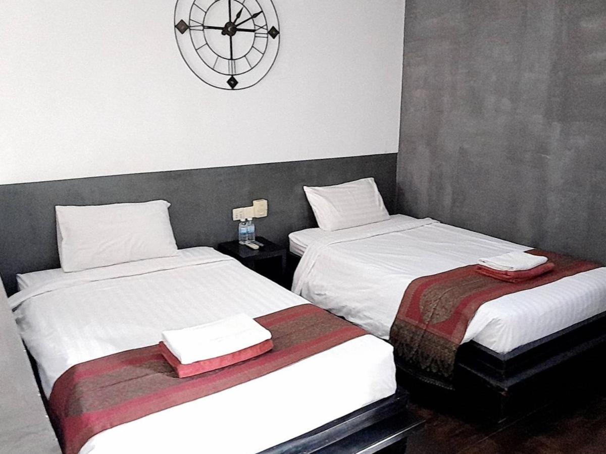 Prana Hotel Siem Reap Buitenkant foto