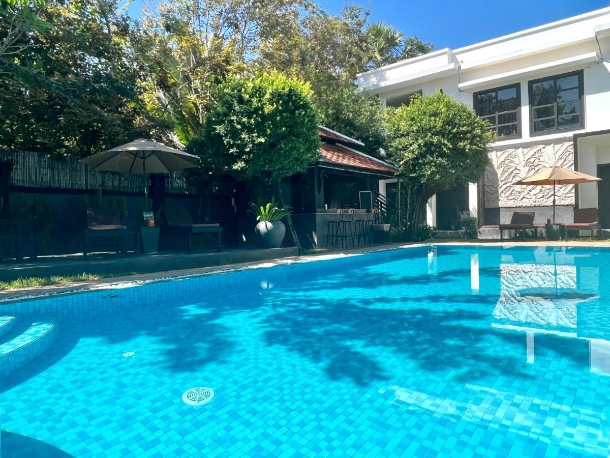 Prana Hotel Siem Reap Buitenkant foto