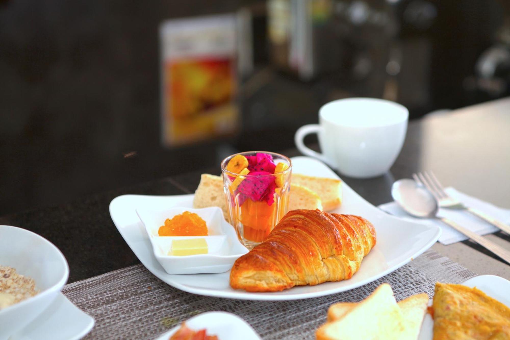 Prana Hotel Siem Reap Buitenkant foto
