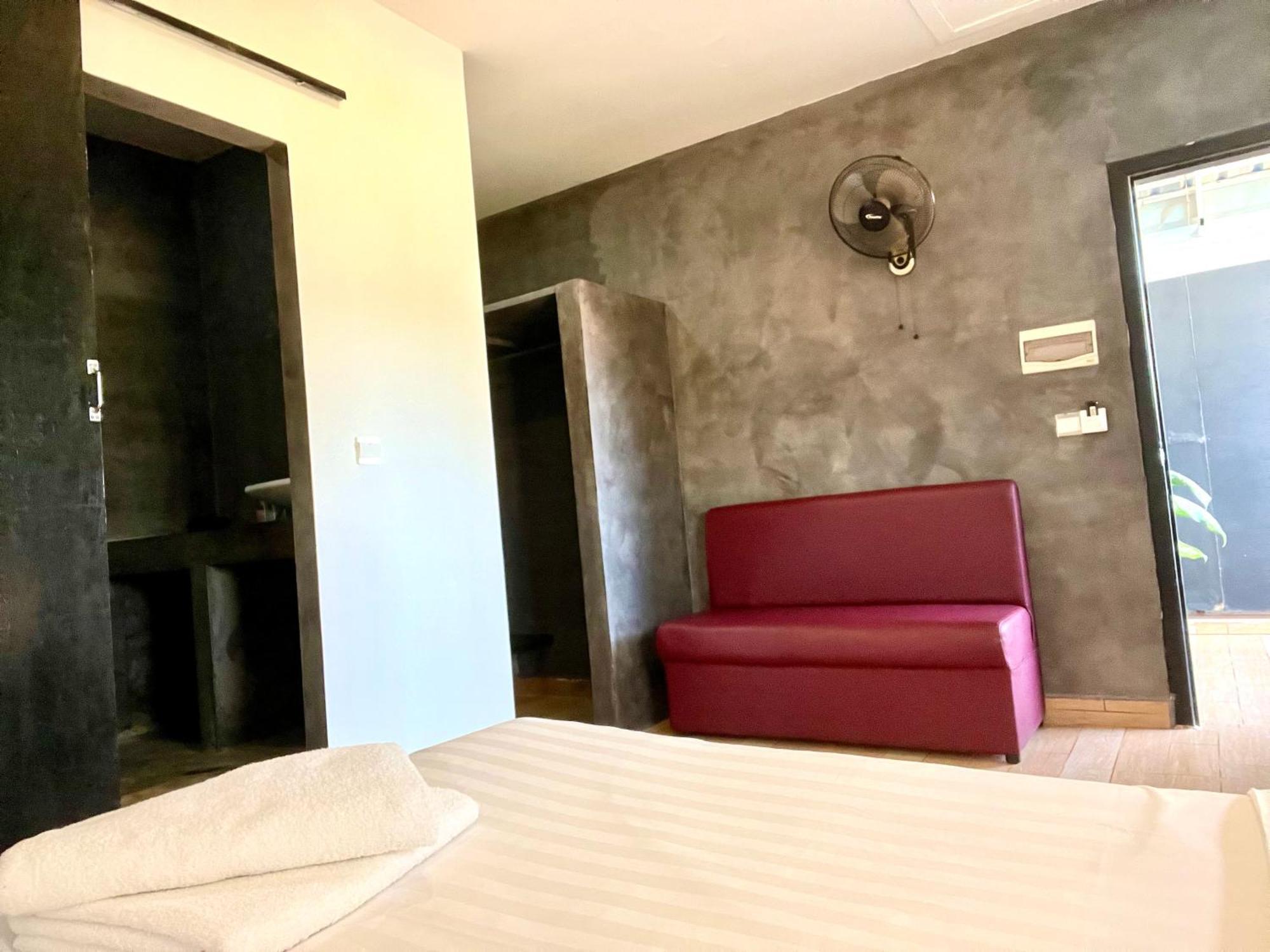 Prana Hotel Siem Reap Buitenkant foto